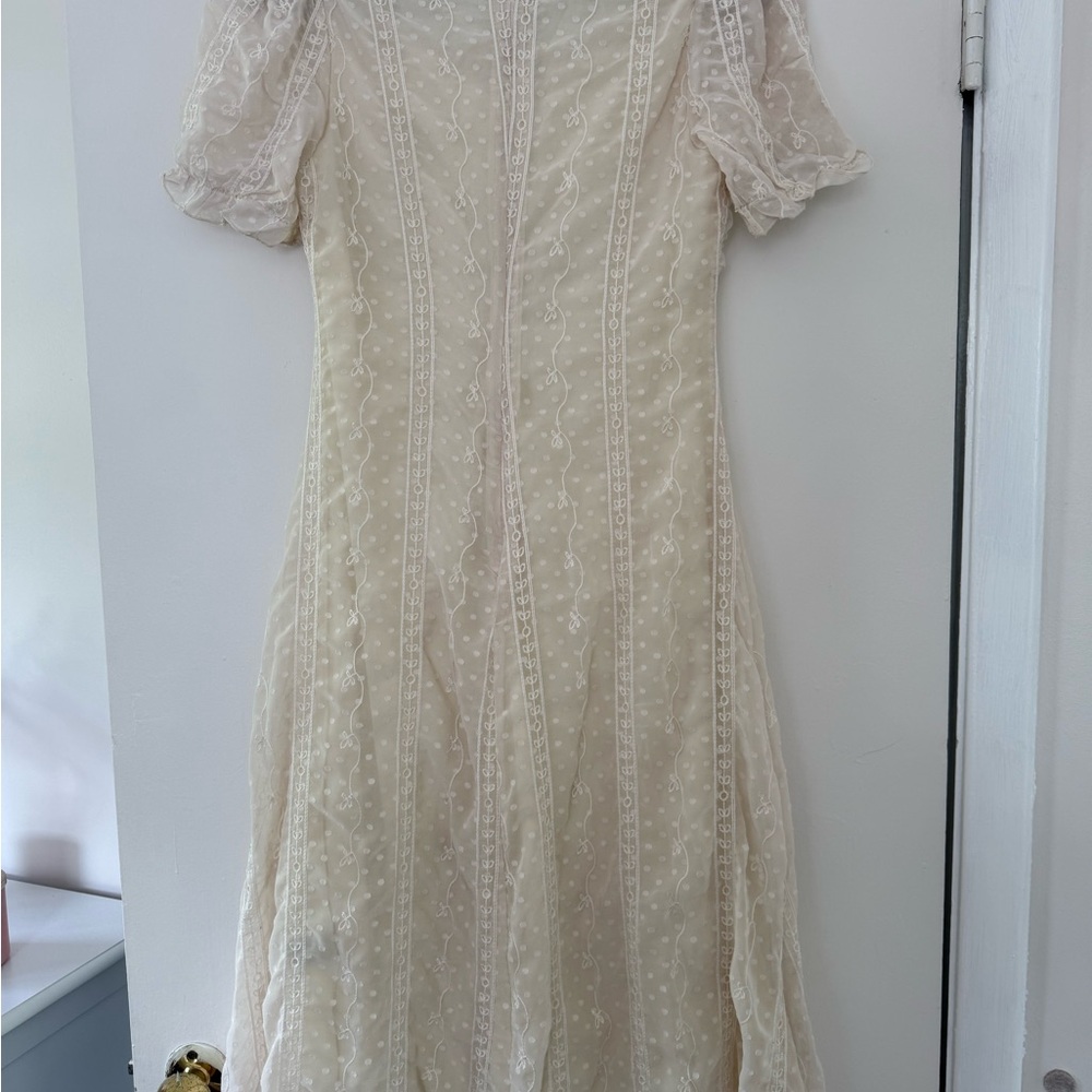 Cream Square Neck Puff Sleeve Wedding Dress - Picture 2 of 6